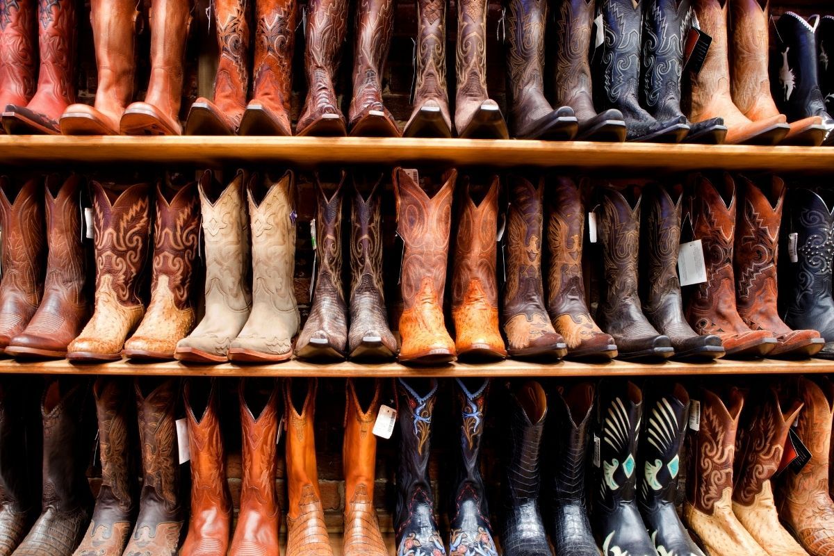 cowboy-boots-sacramento-boot-town-western-wear